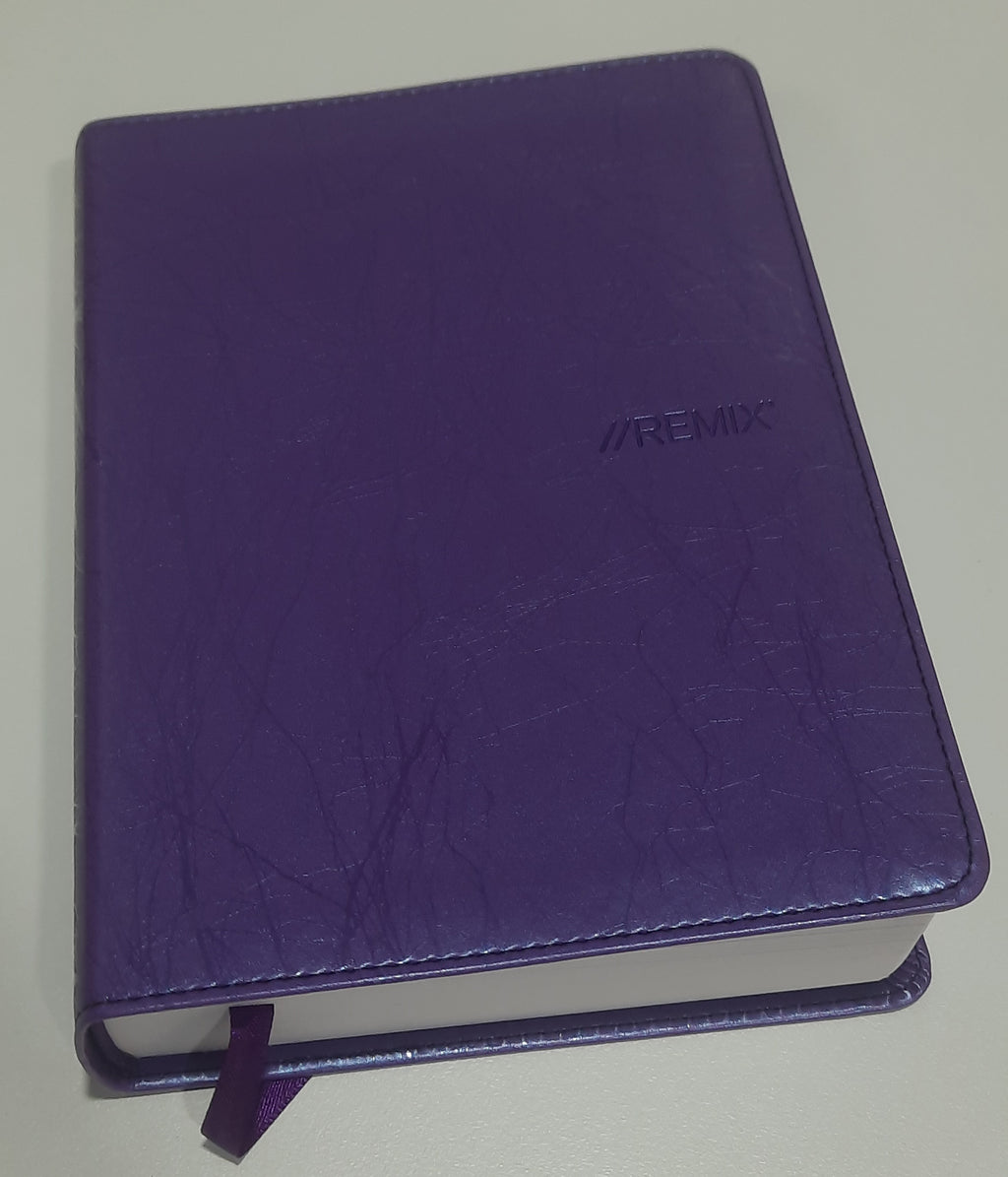 Message Bibles compact New - Not used - old stock