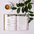 The Woman's Study Bible: New International Version, Pink ,receiving God's Truth for Balance, Hope, and Transformation Hardcover